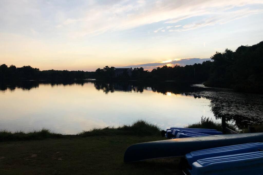 Weekend At Bernie's! *pet Friendly!* **hot Tub** * Long Pond