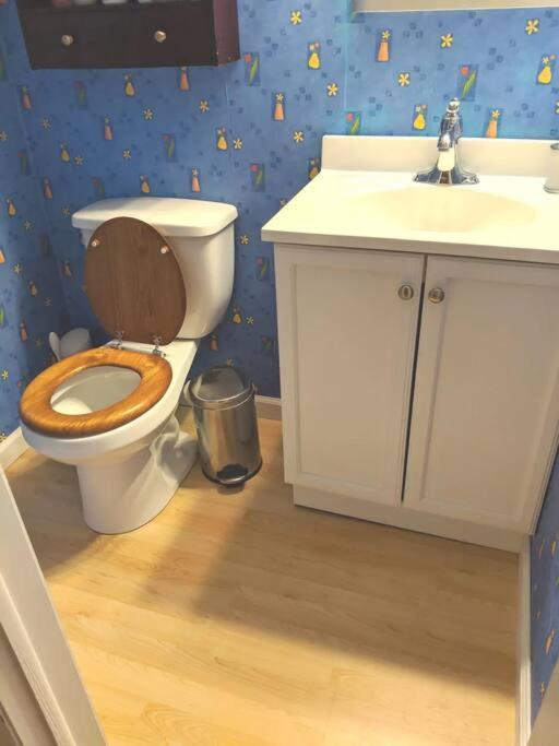 Weekend At Bernie's! *pet Friendly!* **hot Tub** Holiday home Long Pond