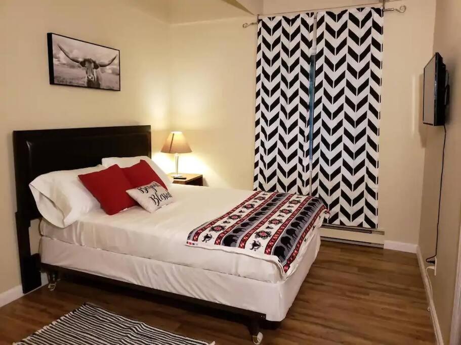 Weekend At Bernie's! *pet Friendly!* **hot Tub** Holiday home *